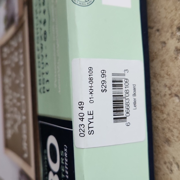 NWT in box cute letter board - Picture 7 of 7